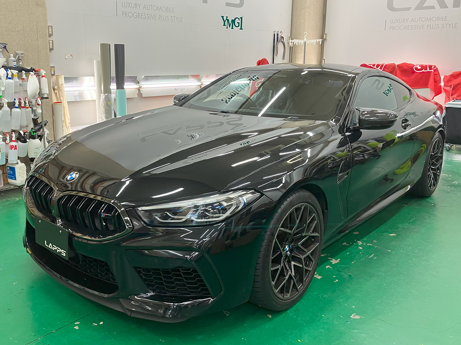 BMW M8コンペティションラッピング画像